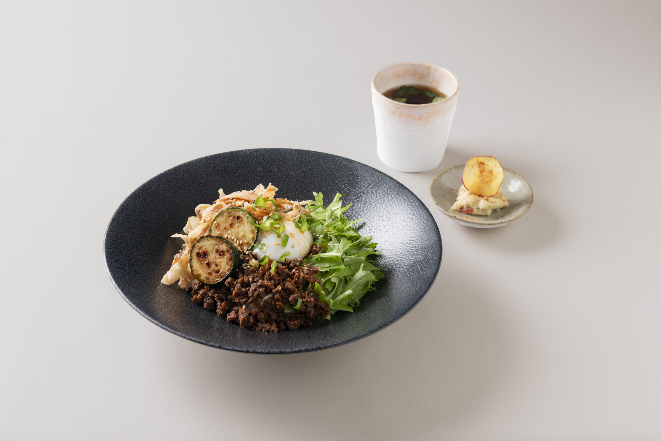 【LUNCH】月替わりgoma to丼