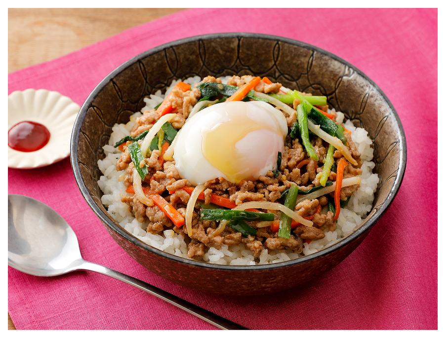 かけるレシピ_温玉のせそぼろビビンバ