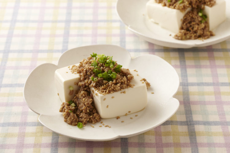 ごま肉みそがけ豆腐