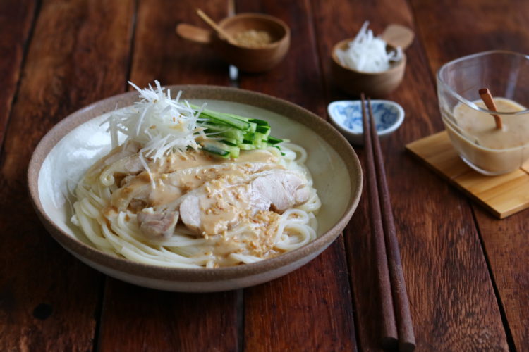 棒棒鶏風蒸し鶏のごまだれそうめん