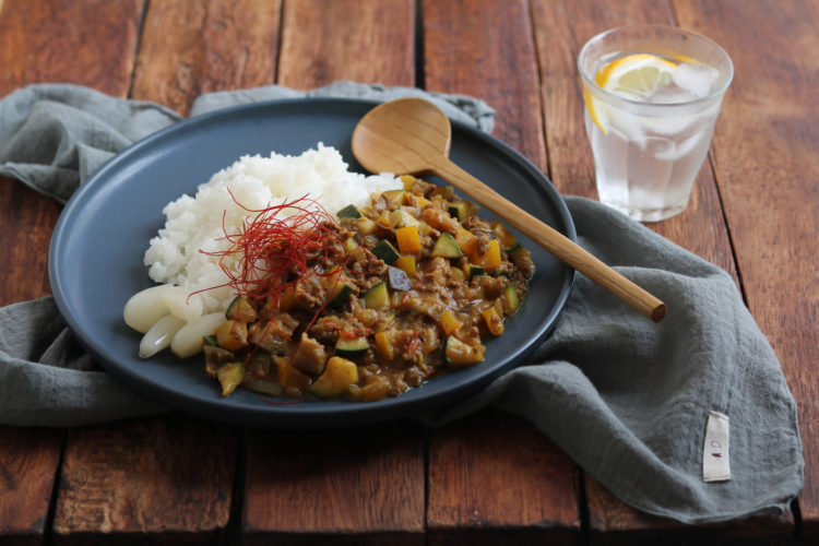 夏野菜のキーマカレー