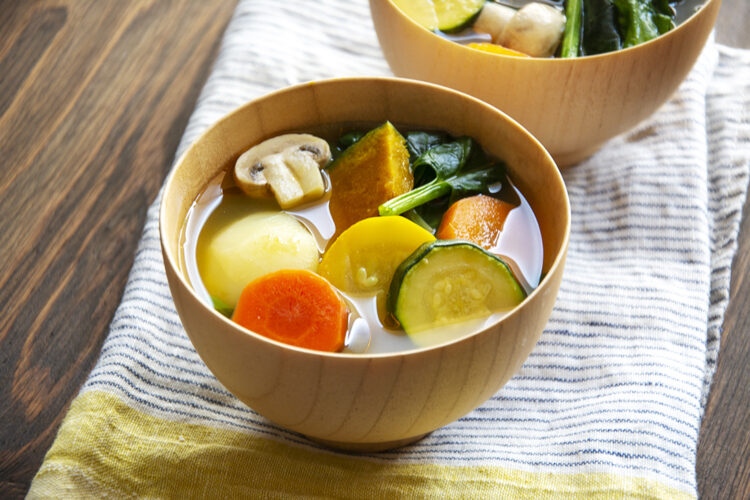 Vegan Miso Soup with Plenty of Vegetables