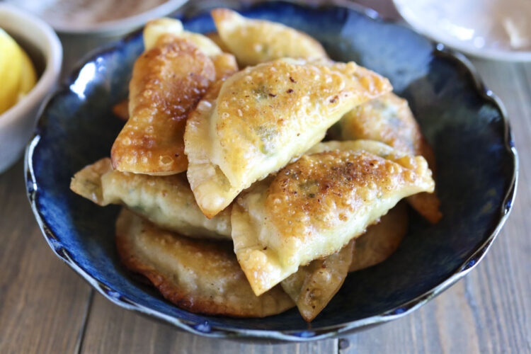 Garlic fried dumplings (Gyoza)
