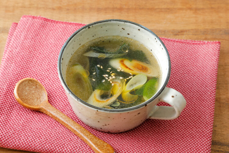 わかめと長ねぎの中華スープ