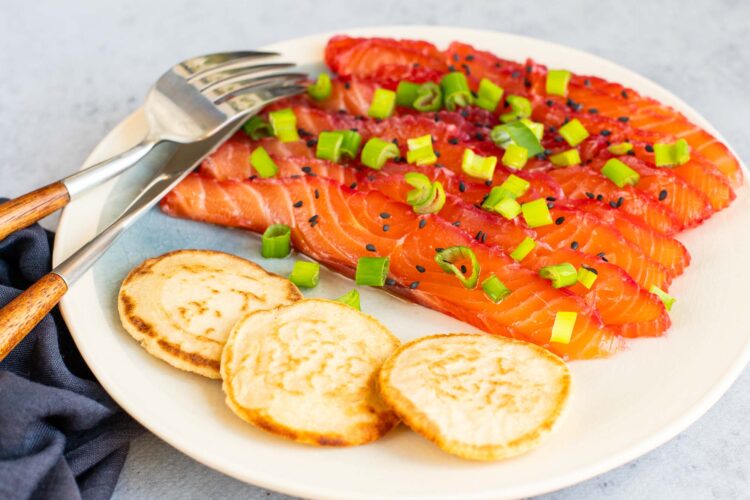 Salmon Gravlax with Ginger and Sesame